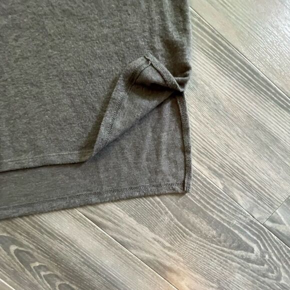 Grey 3/4 wide sleeve top - Picture 3 of 4